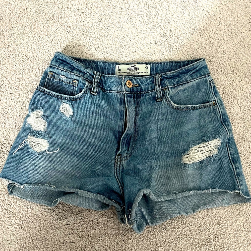 Hollister Ultra High Rose Shorts